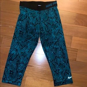 NIKE LEGGINGS